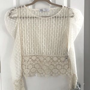 Zara top lace and pearl long sleeve with puffed shoulders